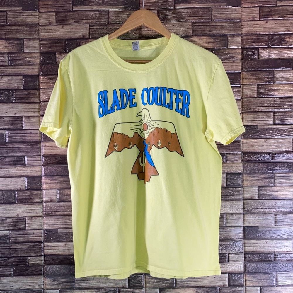 EUC Unisex Large Gildan SC "Thunder Bird" T-Shirt Yellow Slade Coulter
